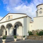 Sopra la chiesa il tempio campa, sotto la chiesa il tempio crepa Sanit_Blaise_Basilica