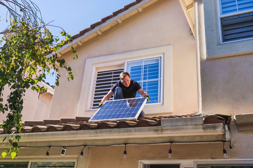 pannello-fotovoltaico-installazione